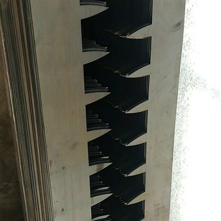 Outdoor Raised Garden Bed