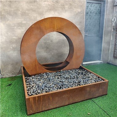 Caractéristique de l'eau de jardin de décoration extérieure