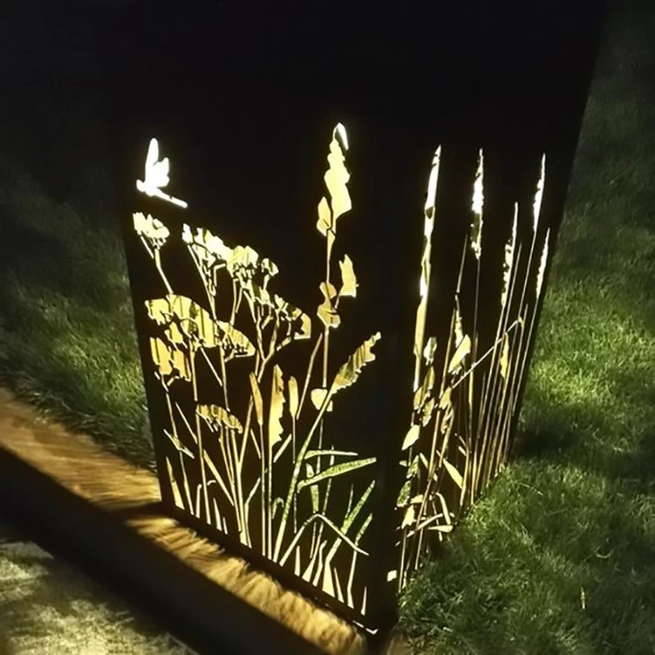 Rusty Metal Rose Petal Garden Columns
